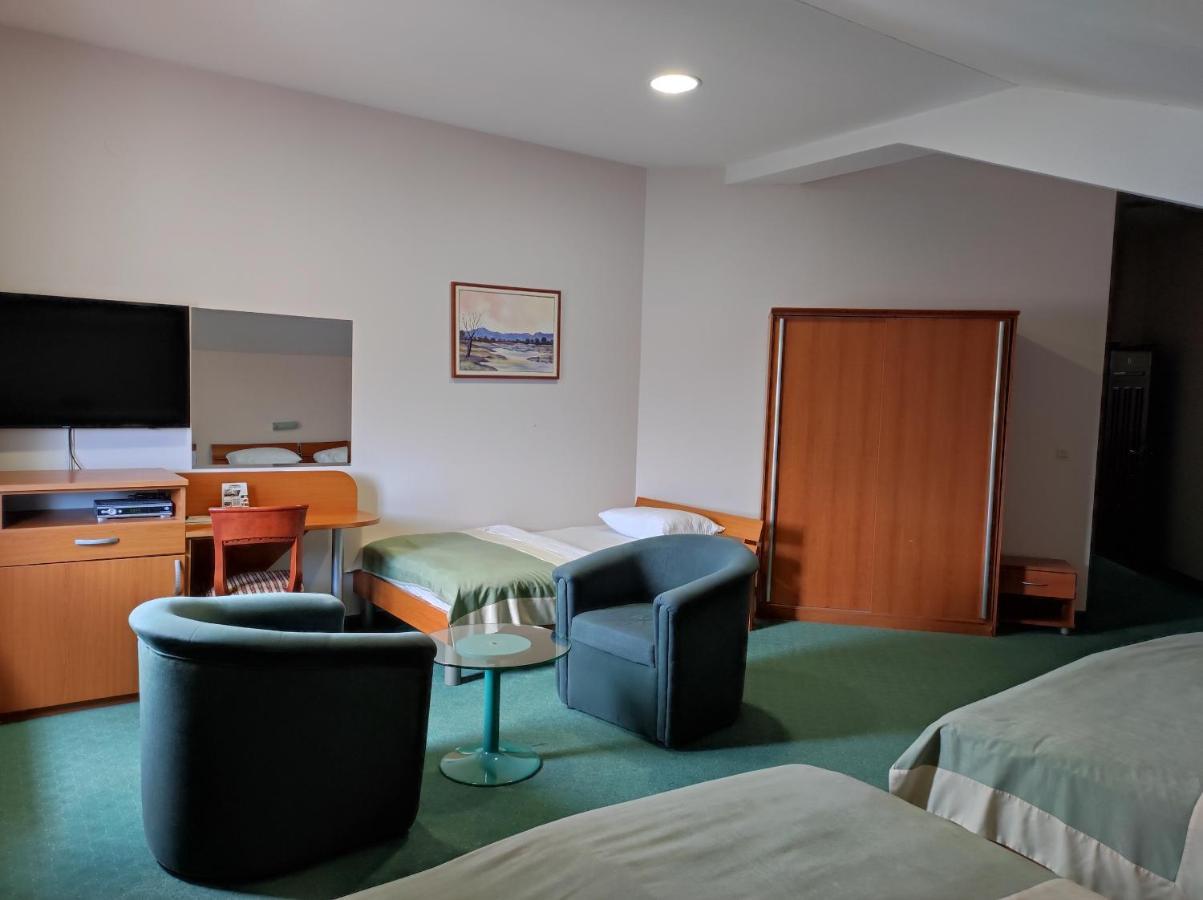 Hotel Bacchus Livno Εξωτερικό φωτογραφία